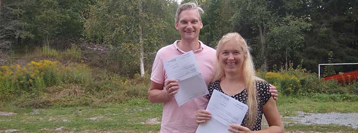 We hebben onze personnummers!